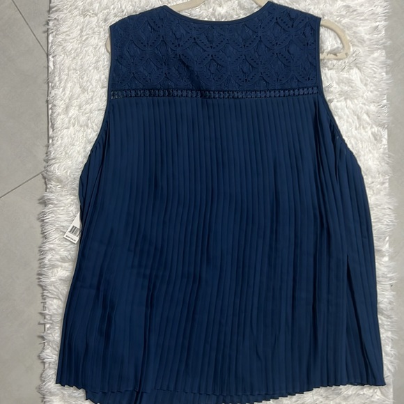 NWT Zac & Rachel top navy blue, size XL - Picture 4 of 5
